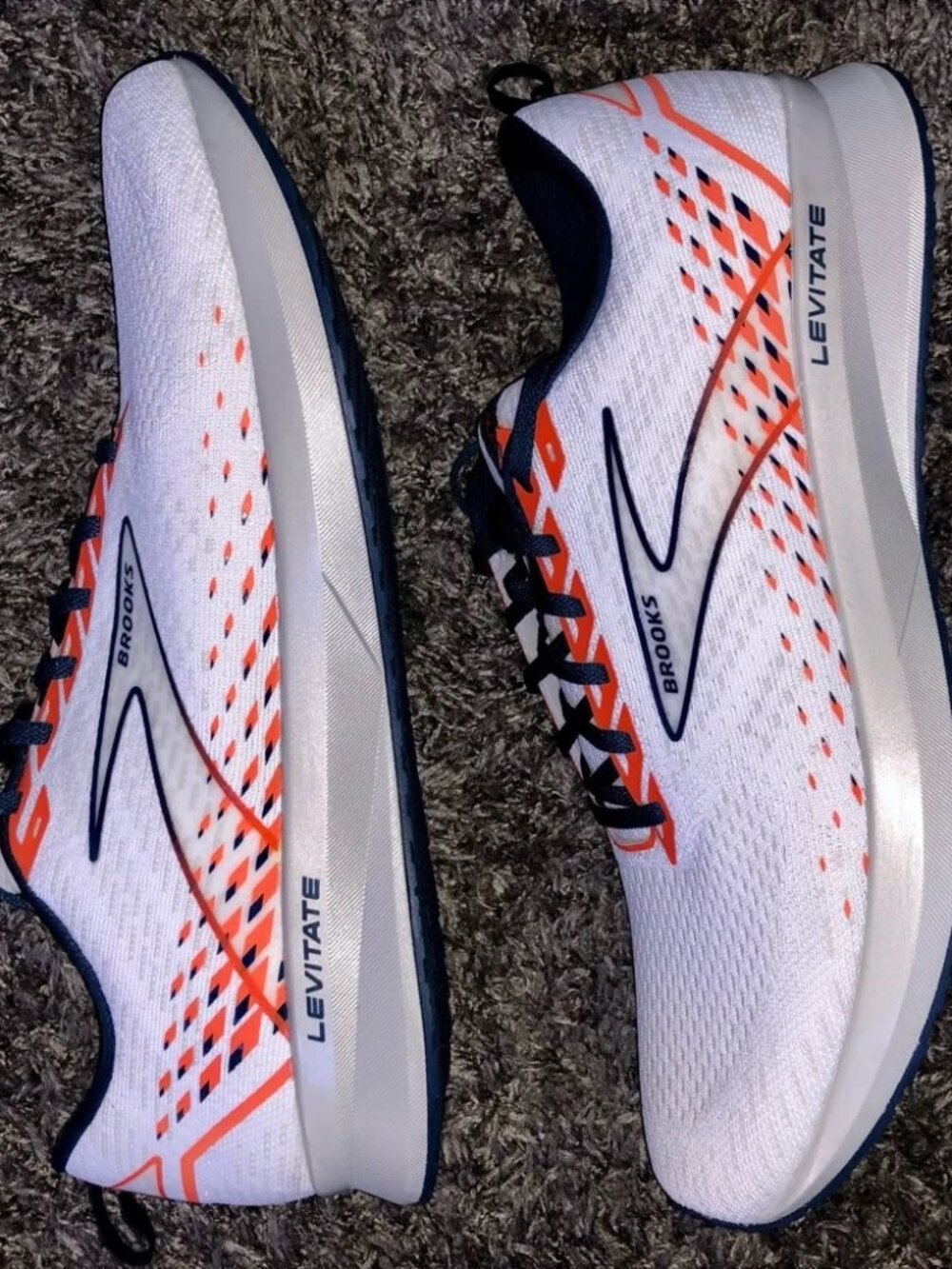 Brooks Levitate GTS 5 Men’s Size 15 NEW